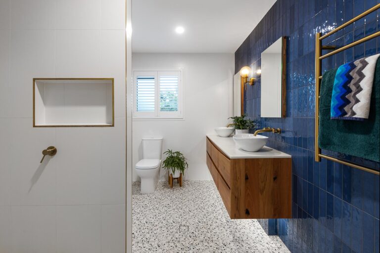 Modern Coastal Two Storey